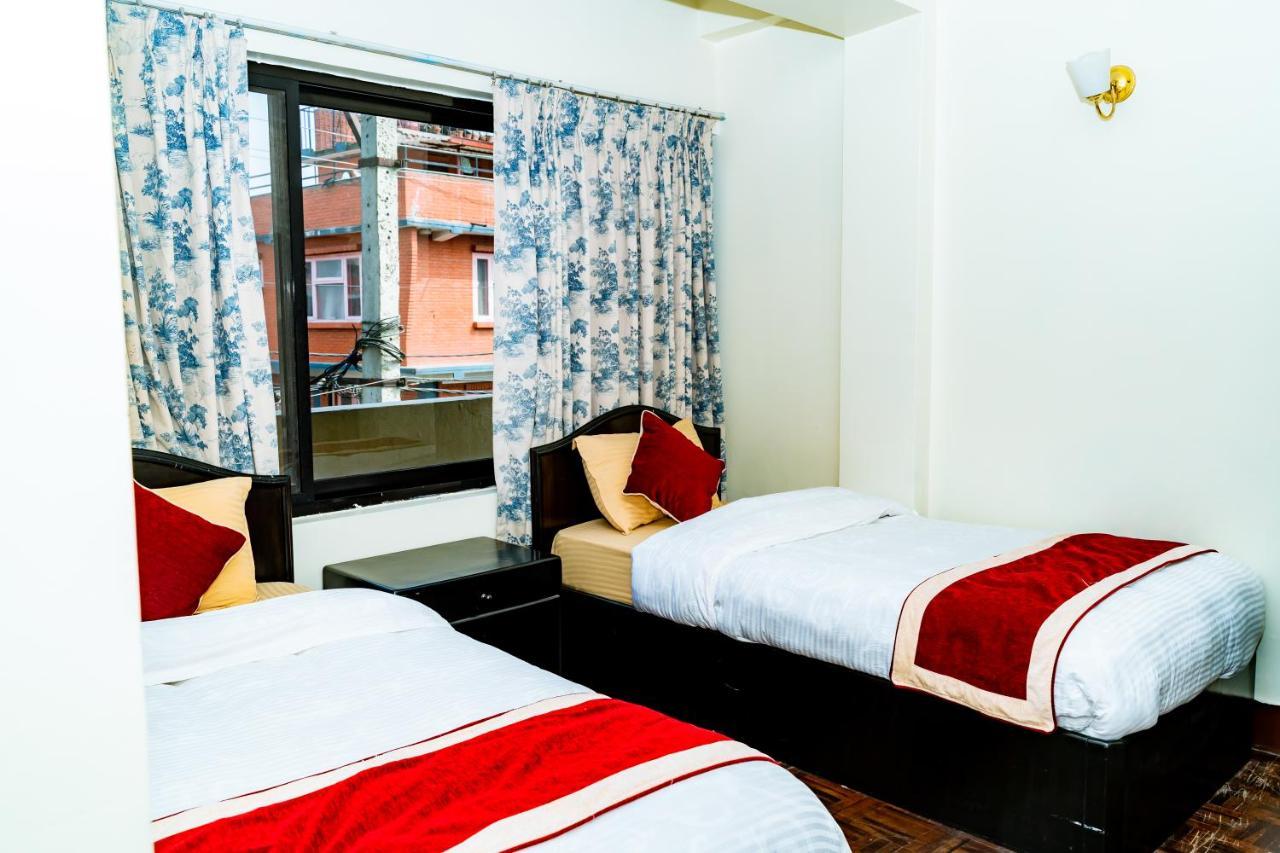 Kbb Hotel And Apartments Hosted By Hostmandu Lalitpur المظهر الخارجي الصورة